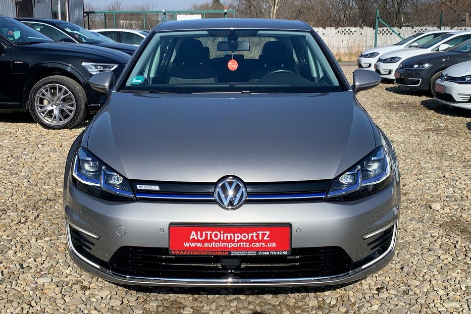 Продам Volkswagen e-Golf 35.8 kWh 100 кВт/136 к.с. 2020 года в Львове