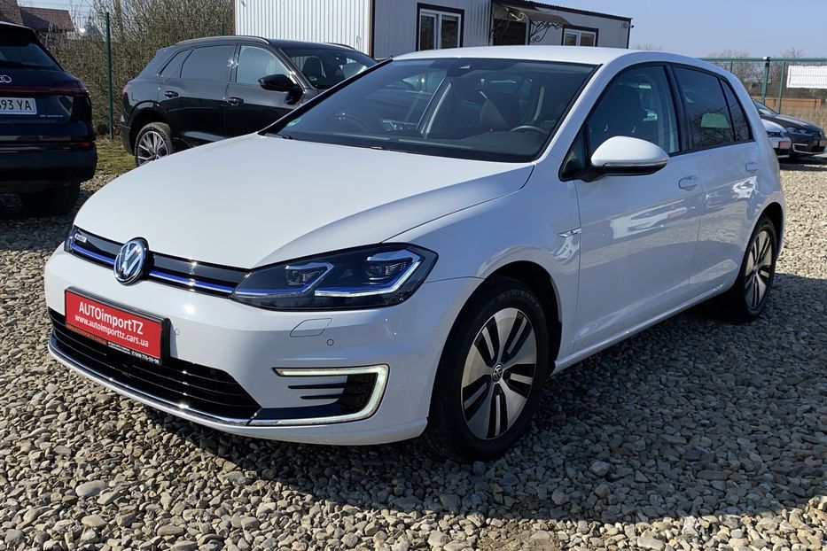 Продам Volkswagen e-Golf Камера,Амбіент,Мертві зони 2020 года в Львове