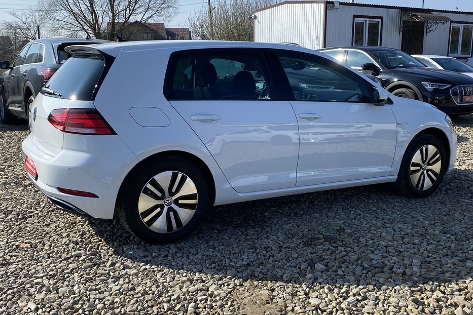 Продам Volkswagen e-Golf Камера,Амбіент,Мертві зони 2020 года в Львове