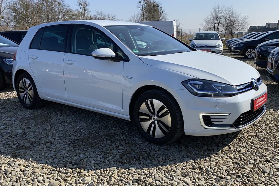 Продам Volkswagen e-Golf Камера,Амбіент,Мертві зони 2020 года в Львове