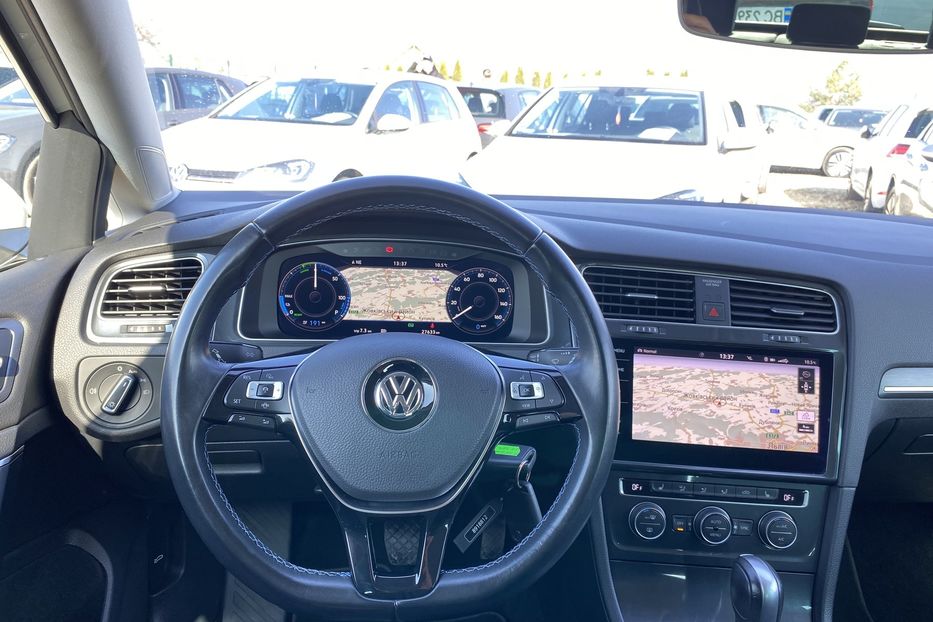 Продам Volkswagen e-Golf Камера,Амбіент,Мертві зони 2020 года в Львове