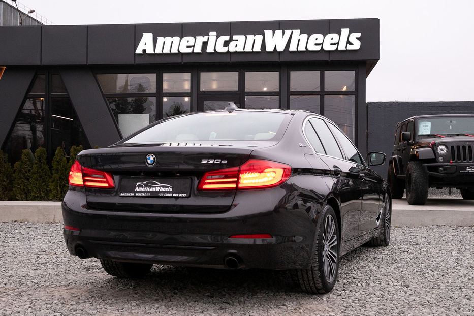 Продам BMW 530 iPerformance Steptronic 2018 года в Черновцах