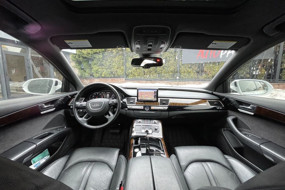 Продам Audi A8 3.0 TFSI LONG QUATTRO  2016 года в Киеве
