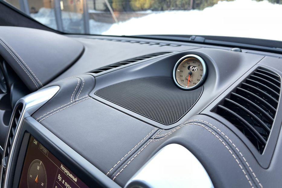 Продам Porsche Cayenne Turbo 2015 года в Киеве