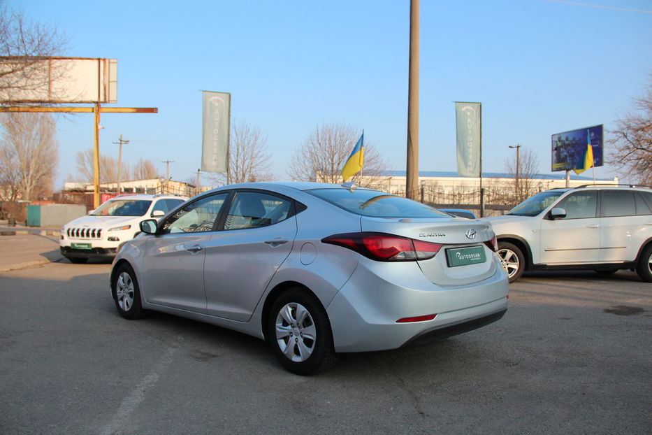 Продам Hyundai Elantra 2015 года в Одессе