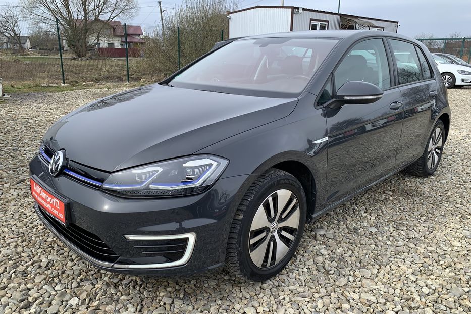 Продам Volkswagen e-Golf 35.8 kWh 100 кВт/136 к.с. 2020 года в Львове