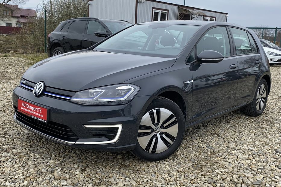 Продам Volkswagen e-Golf 35.8 kWh Тепловий насос 2020 года в Львове