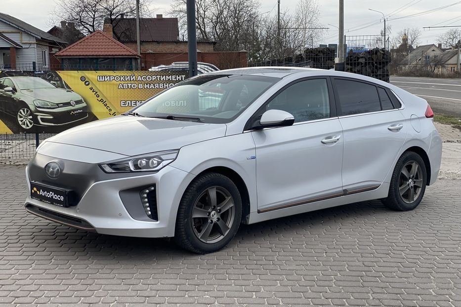 Продам Hyundai Ioniq 2017 года в Луцке