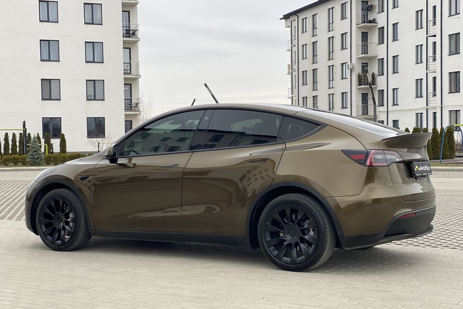 Продам Tesla Model Y 2021 года в Луцке