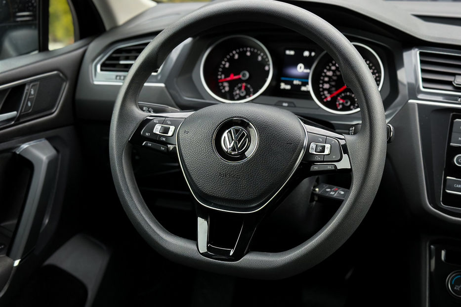 Продам Volkswagen Tiguan 7місць 2018 года в Черновцах