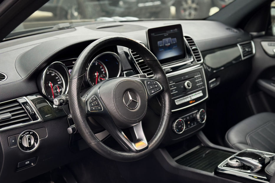Продам Mercedes-Benz GLS-Class 450 2018 года в Черновцах