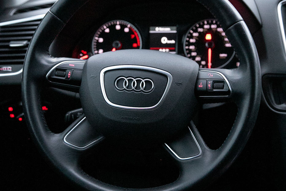 Продам Audi Q5 Premium Plus 2015 года в Черновцах
