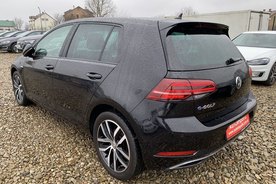 Продам Volkswagen e-Golf Full LED Камера Тепловий насос 2019 года в Львове