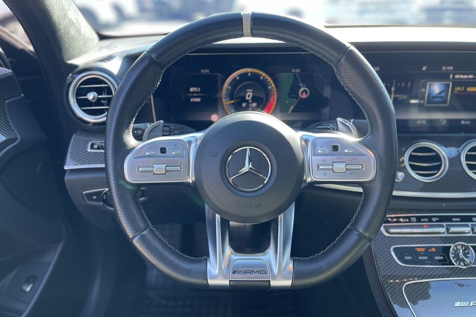 Продам Mercedes-Benz E-Class 63S 4Matic+ 2018 года в Киеве