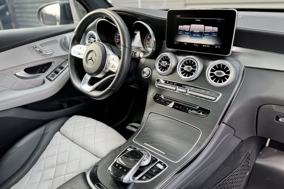 Продам Mercedes-Benz GLC-Class 300 AMG 4Matic 2016 года в Киеве