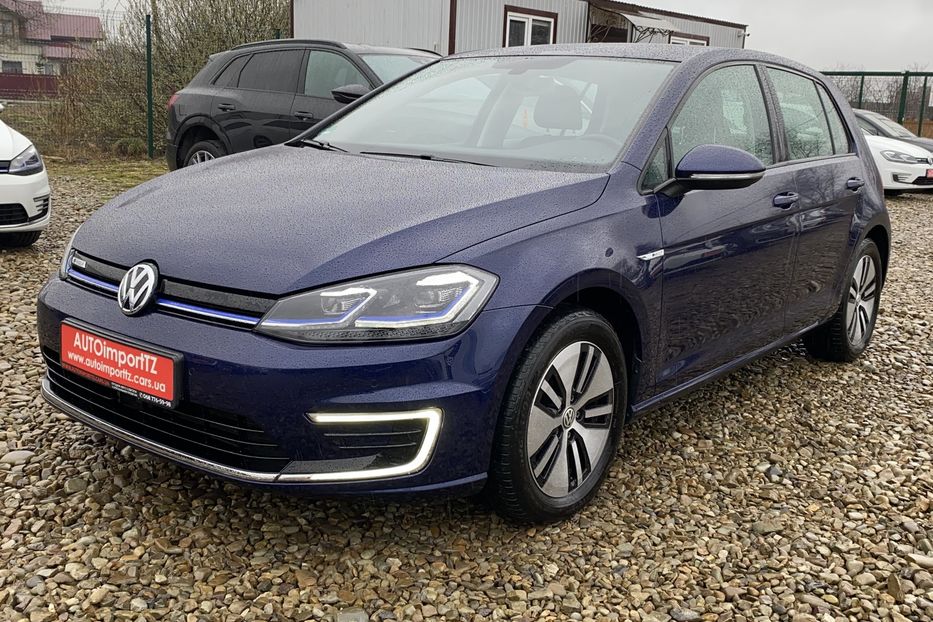 Продам Volkswagen e-Golf 35.8 kWh 100 кВт/136 к.с 2020 года в Львове