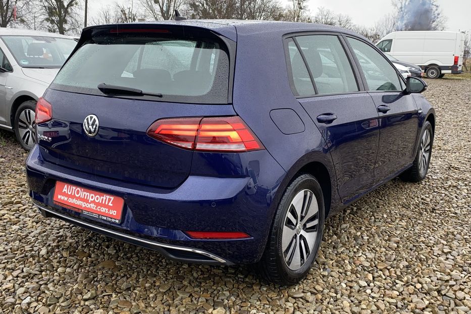 Продам Volkswagen e-Golf 35.8 kWh 100 кВт/136 к.с 2020 года в Львове