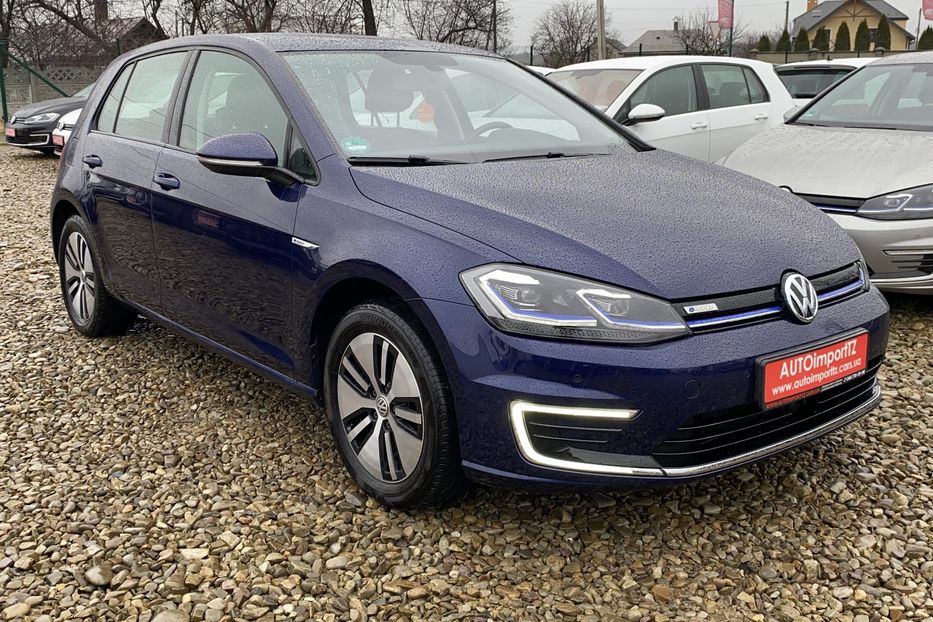 Продам Volkswagen e-Golf 35.8 kWh 100 кВт/136 к.с 2020 года в Львове