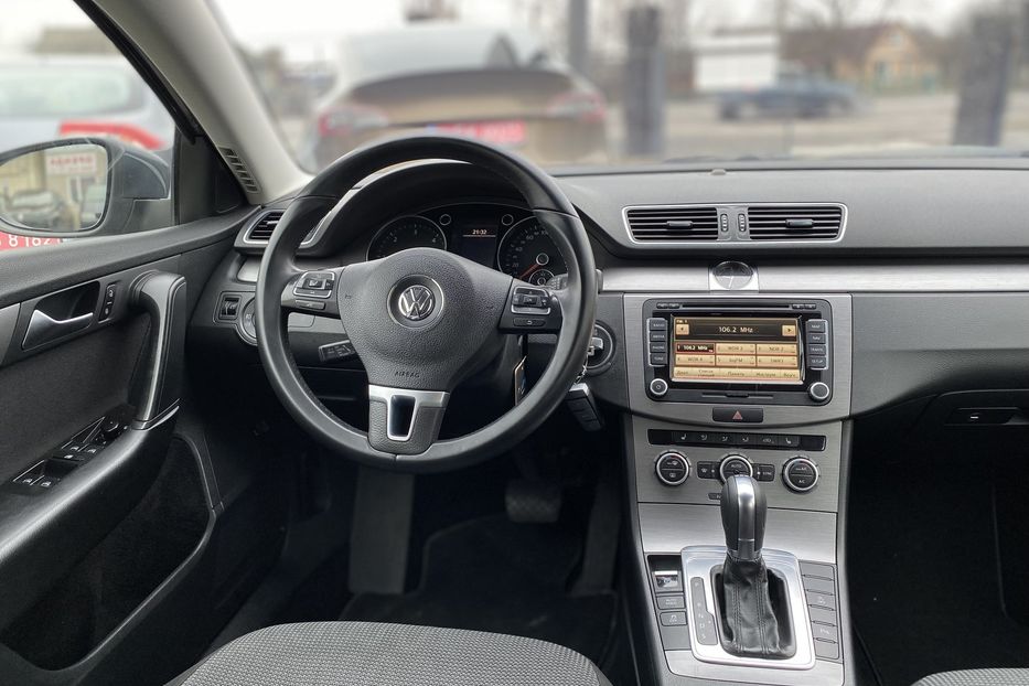 Продам Volkswagen Passat B7 2012 года в Луцке