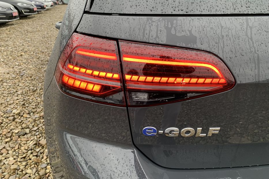 Продам Volkswagen e-Golf Шкіра Тепловий Дінаудіо 2019 года в Львове