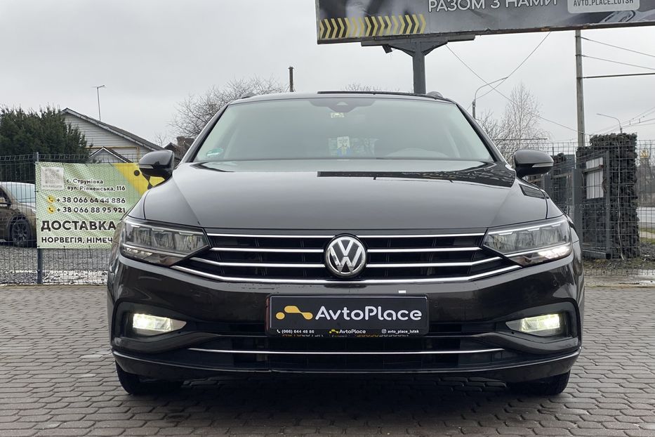 Продам Volkswagen Passat B8 2020 года в Луцке