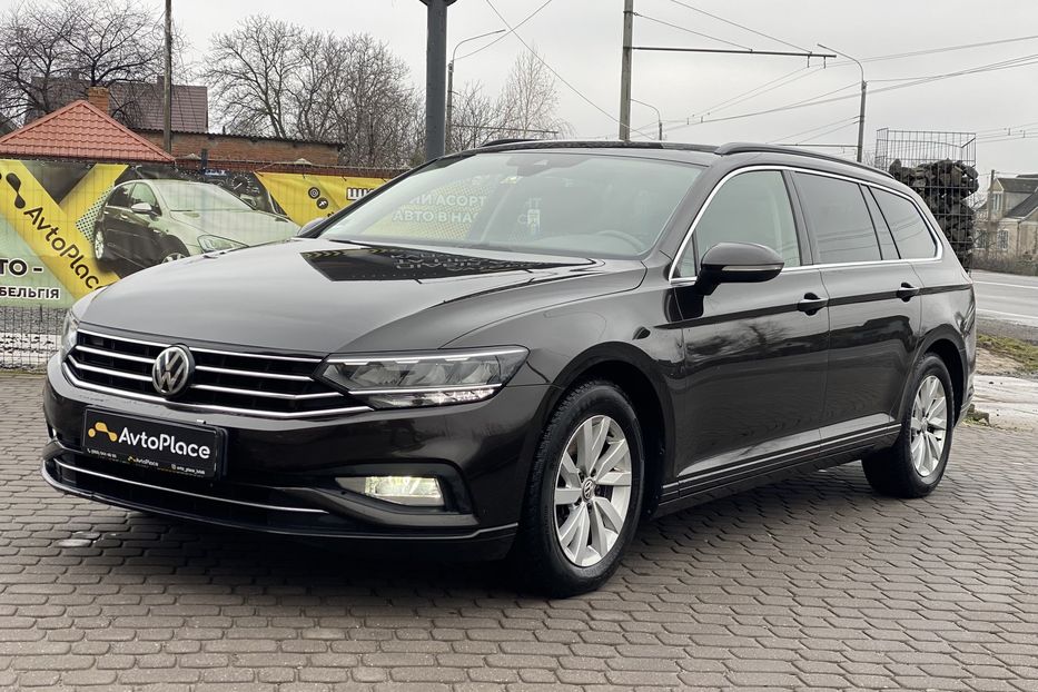 Продам Volkswagen Passat B8 2020 года в Луцке