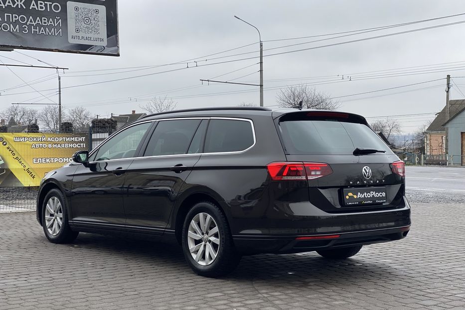 Продам Volkswagen Passat B8 2020 года в Луцке