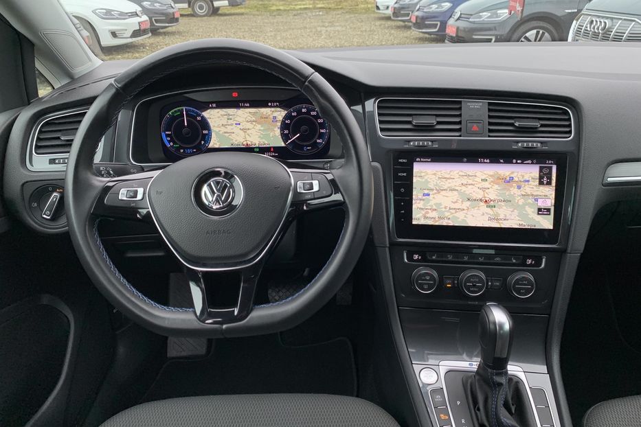 Продам Volkswagen e-Golf Безключовий Амбіент підсвітка 2020 года в Львове