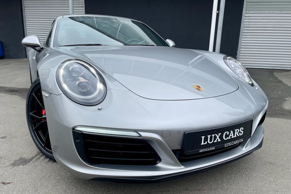 Продам Porsche 911 Carrera 4 991.2 2018 года в Киеве