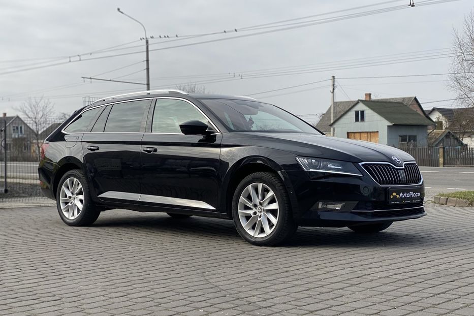 Продам Skoda Superb 2016 года в Луцке