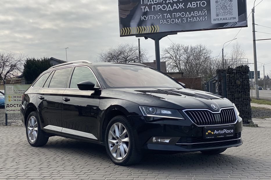 Продам Skoda Superb 2016 года в Луцке