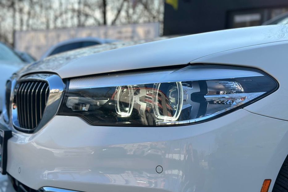 Продам BMW 540 2018 года в Черновцах