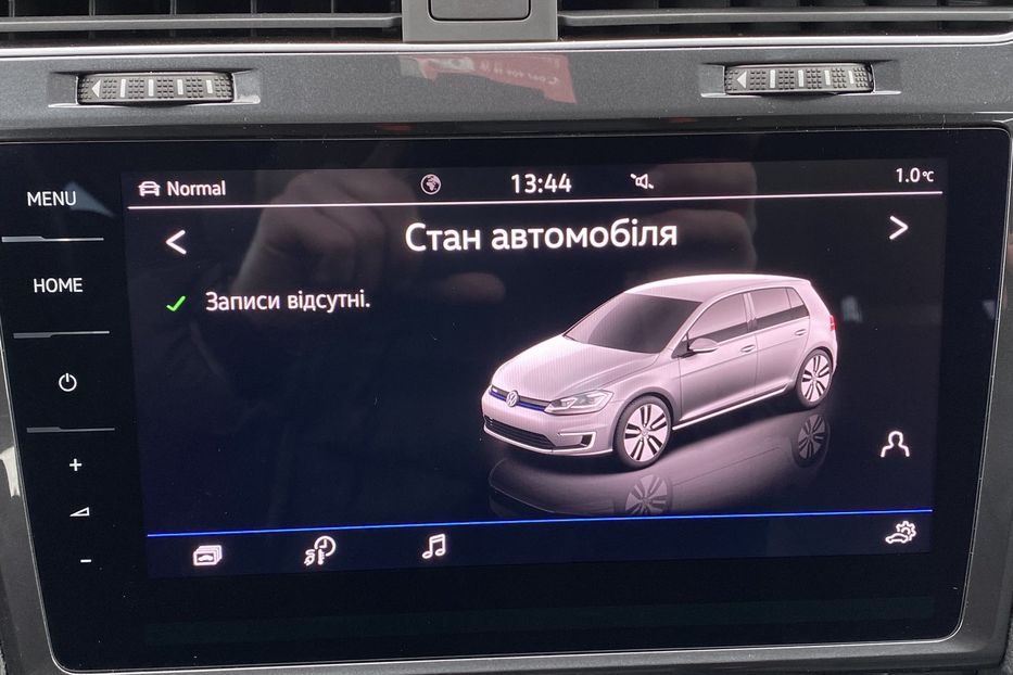 Продам Volkswagen e-Golf 35.8kWh,136к.с./100 кВт+Колеса 2020 года в Львове
