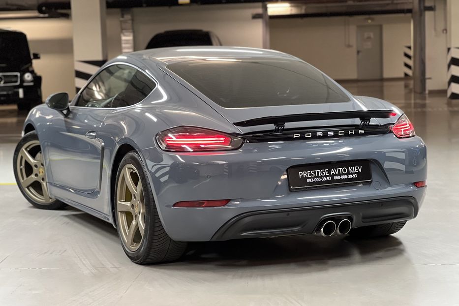 Продам Porsche Cayman 2018 года в Киеве