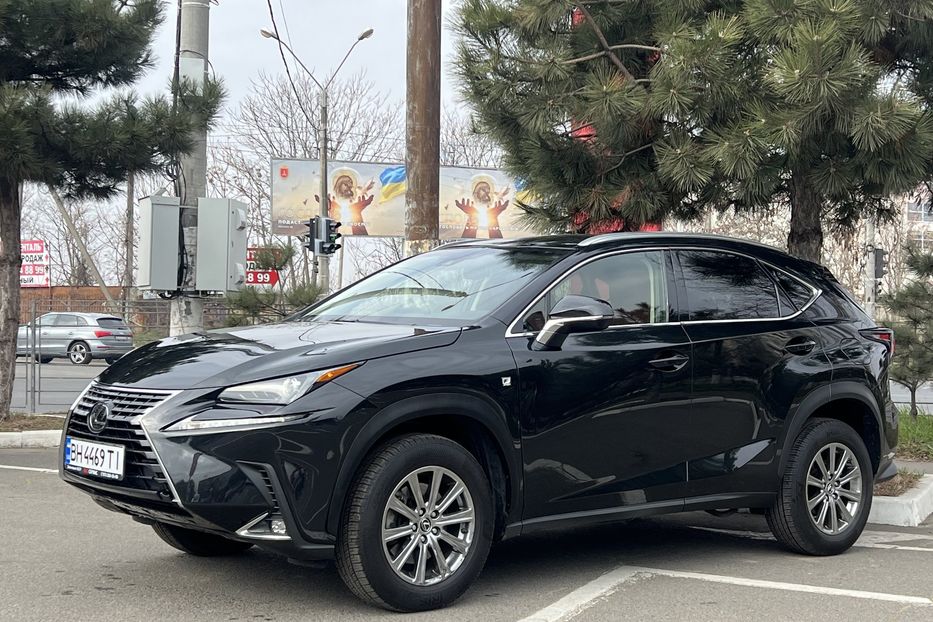 Продам Lexus NX 300 2019 года в Одессе