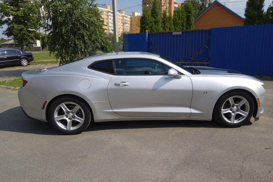 Продам Chevrolet Camaro SE 2.0 2018 года в г. Нежин, Черниговская область