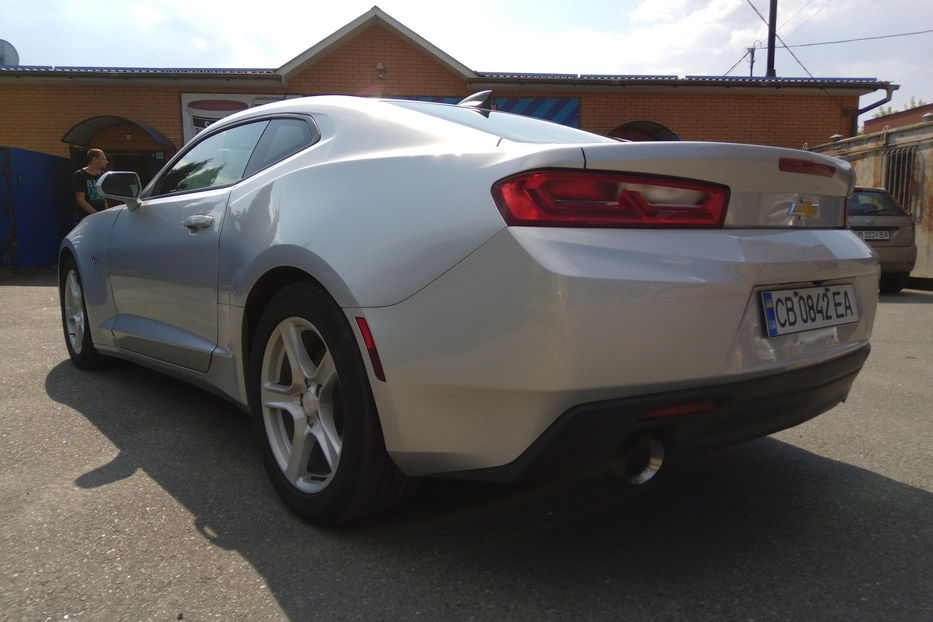 Продам Chevrolet Camaro SE 2.0 2018 года в г. Нежин, Черниговская область