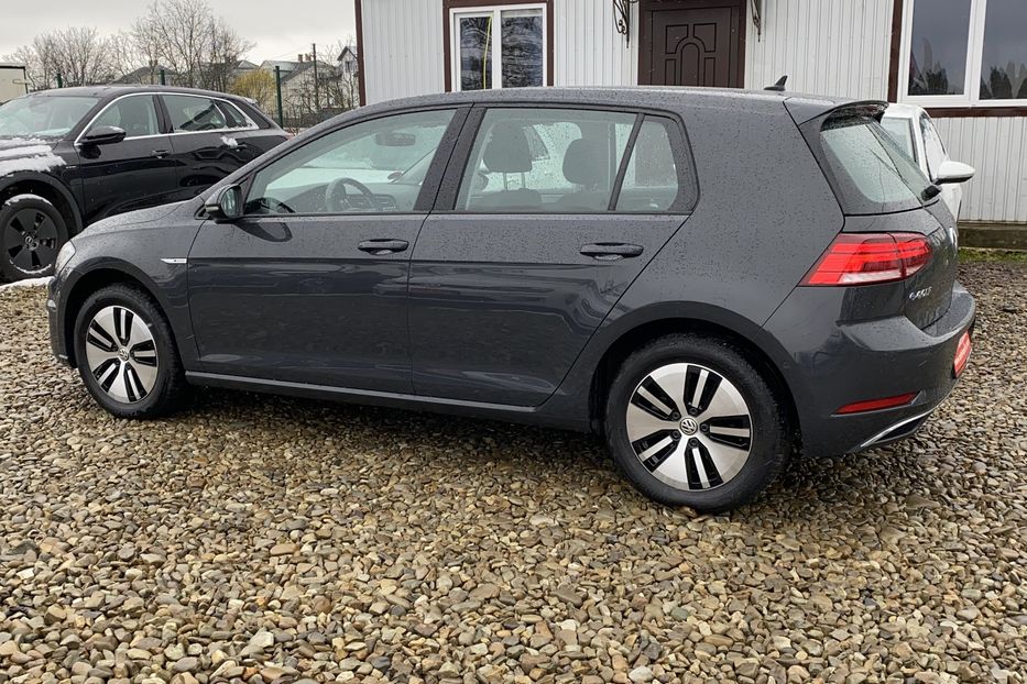 Продам Volkswagen e-Golf FULL LED,Камера,Кокпіт,Круїз 2020 года в Львове