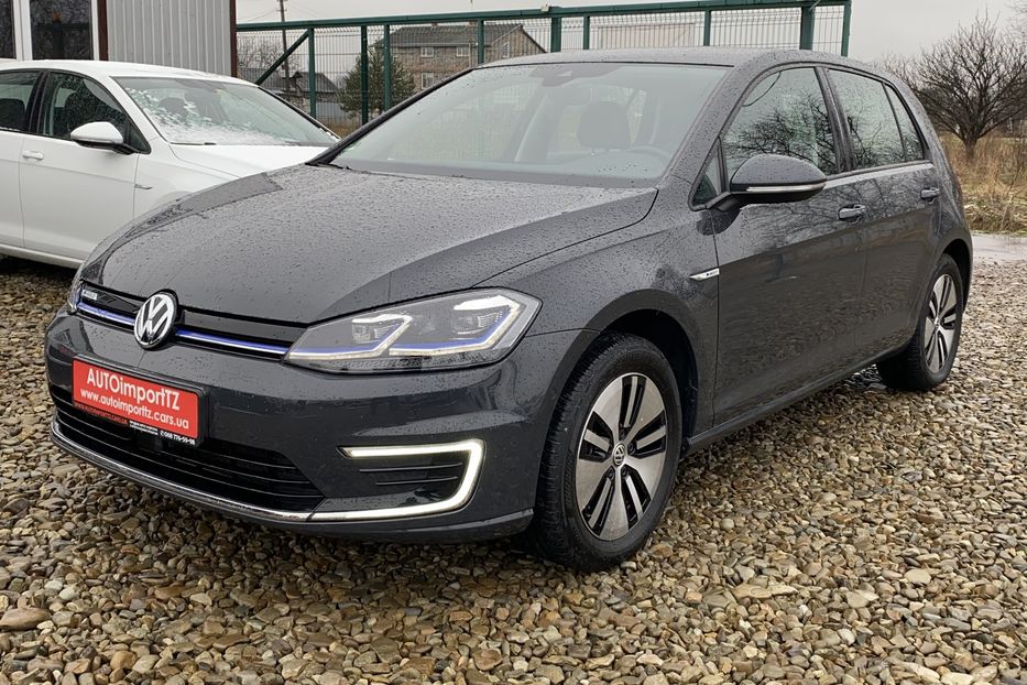 Продам Volkswagen e-Golf FULL LED,Камера,Кокпіт,Круїз 2020 года в Львове