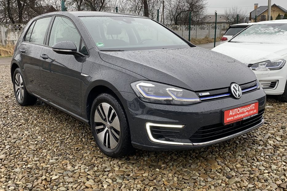 Продам Volkswagen e-Golf FULL LED,Камера,Кокпіт,Круїз 2020 года в Львове