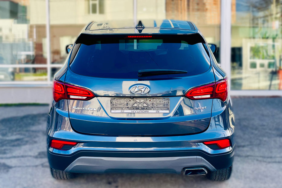 Продам Hyundai Santa FE Sport 2016 года в Одессе