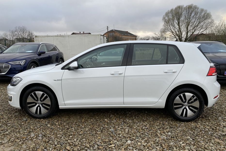 Продам Volkswagen e-Golf 35.8 kWh Тепловий насос 2020 года в Львове