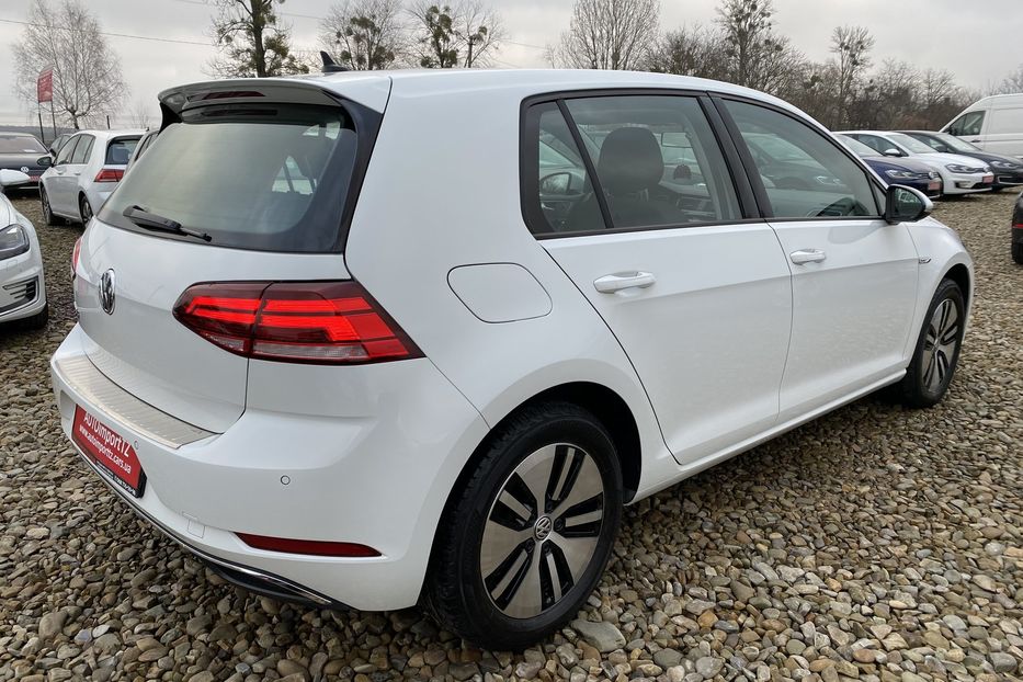 Продам Volkswagen e-Golf 35.8 kWh Тепловий насос 2020 года в Львове