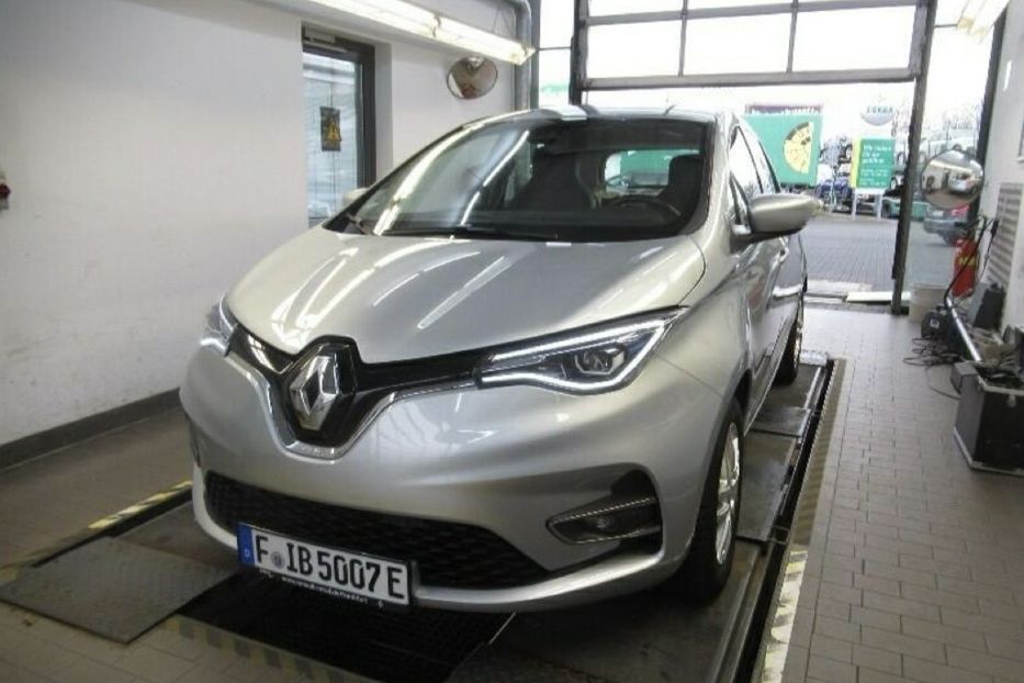 Продам Renault Zoe 52KW/H,запас ходу 400 км 2022 года в Житомире