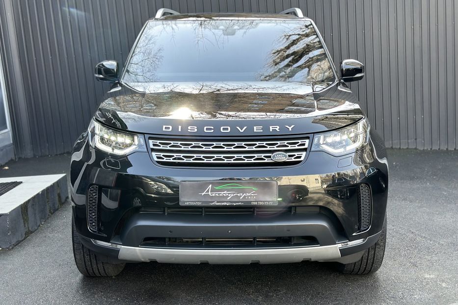 Продам Land Rover Discovery HSE TD6 2017 года в Киеве