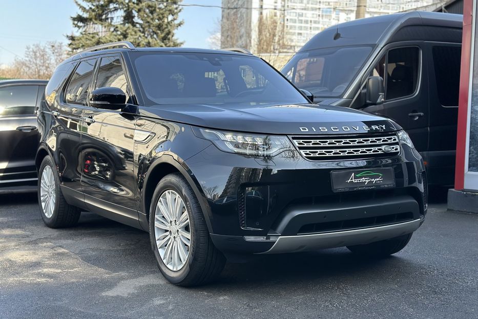 Продам Land Rover Discovery HSE TD6 2017 года в Киеве