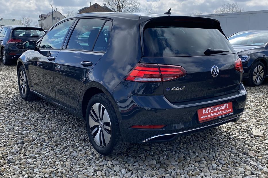 Продам Volkswagen e-Golf 35.8 kWh 100 кВт/136 к.с.  2020 года в Львове