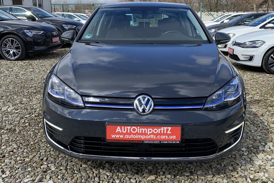 Продам Volkswagen e-Golf 35.8 kWh 100 кВт/136 к.с.  2020 года в Львове