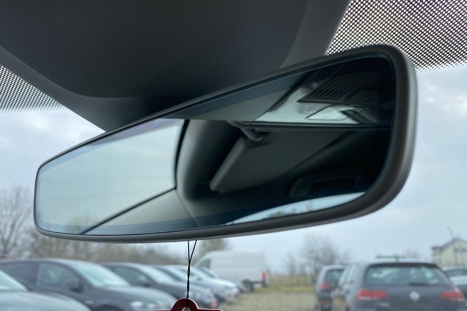 Продам Volkswagen e-Golf FULL LED,Шкіра,Амбіент,Круїз 2020 года в Львове