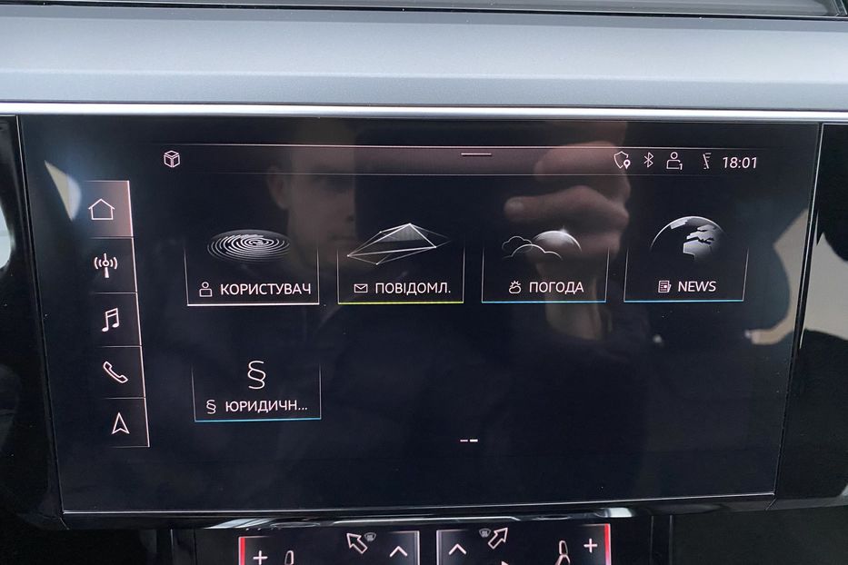 Продам Audi E-Tron 55 Full LED Безключовий  2020 года в Львове